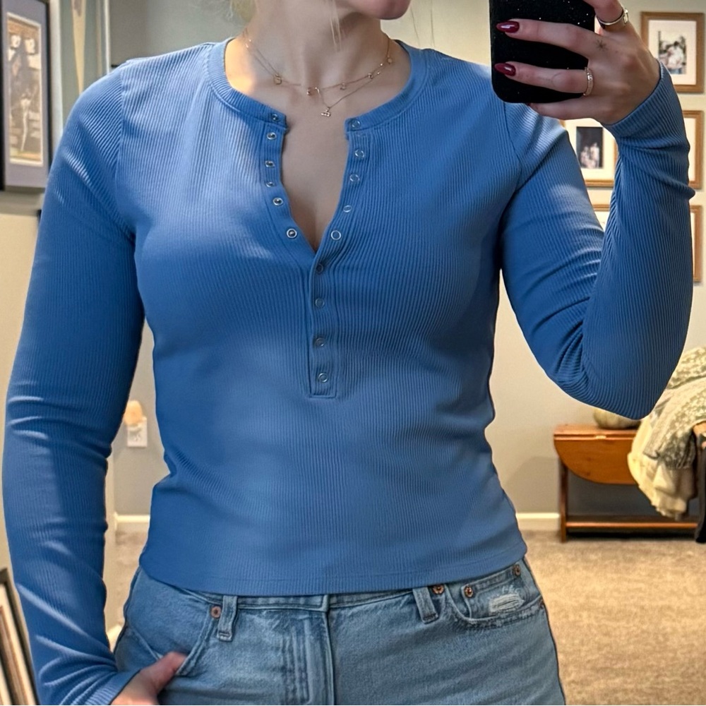 Abercrombie & Fitch Blue Ribbed Henley